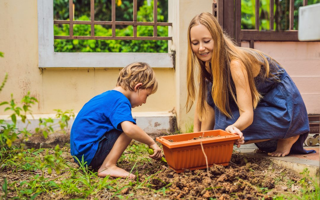 The Ultimate Gardening Gift Guide for Mom